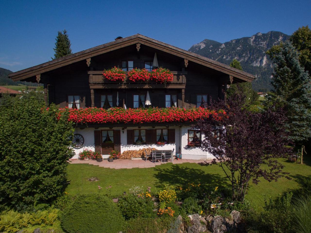 Ahorn-Appartements - Chiemgau Karte Inzell Exterior photo